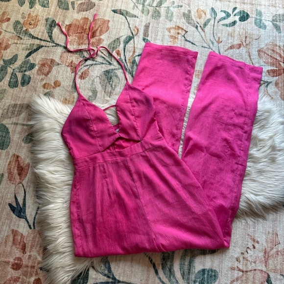 SUPERDOWN Sarah Halter Jumpsuit In Pink - Picture 3 of 6
